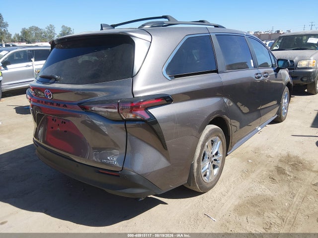 5TDJRKEC8RS186681 Toyota SIENNA XLE