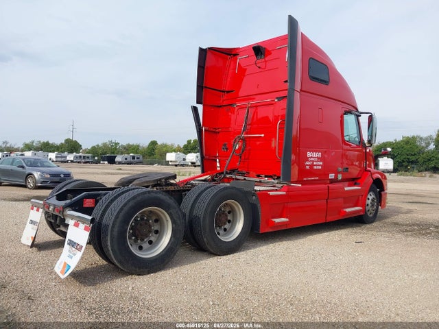 Aukcja sprzedaży 2018 Volvo Vnl, vin: 4V4NC9EH1JN895989, numer aukcji: 45915125