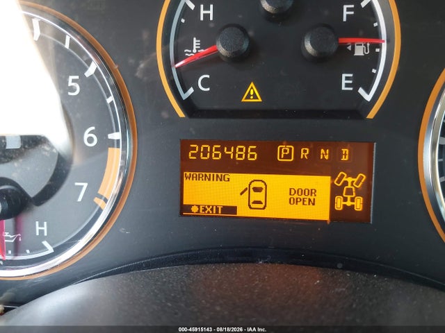 Nissan Armada Platinum 2015 5N1BA0NE1FN611009 Image 15
