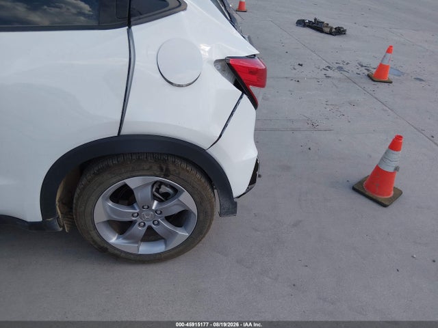 Продажа на аукционе авто 2022 Honda Hr-v 2wd Lx, vin: 3CZRU5H34NM710315, номер лота: 45915177