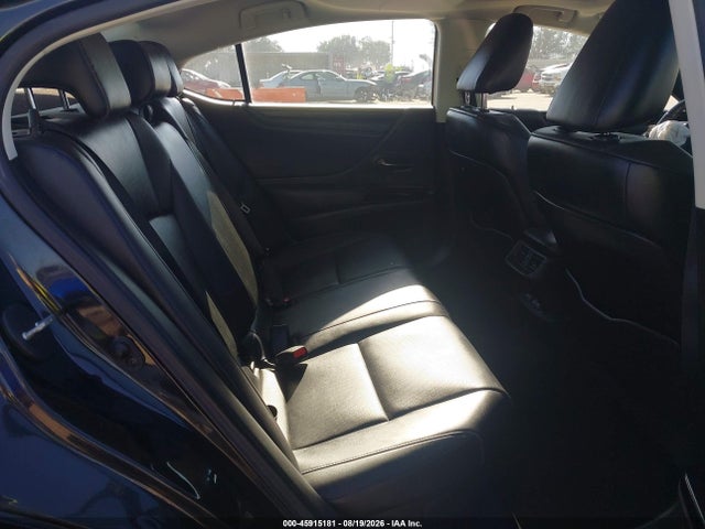 Lexus ES 300H 2023 58ADA1C15PU031308 Image 8
