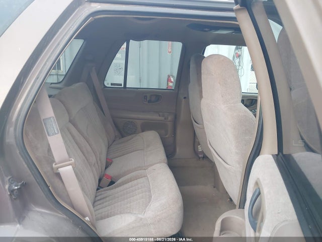 45915188 :رقم المزاد ، 1GNDT13W3X2205557 vin ، 1999 Chevrolet Blazer Ls مزاد بيع