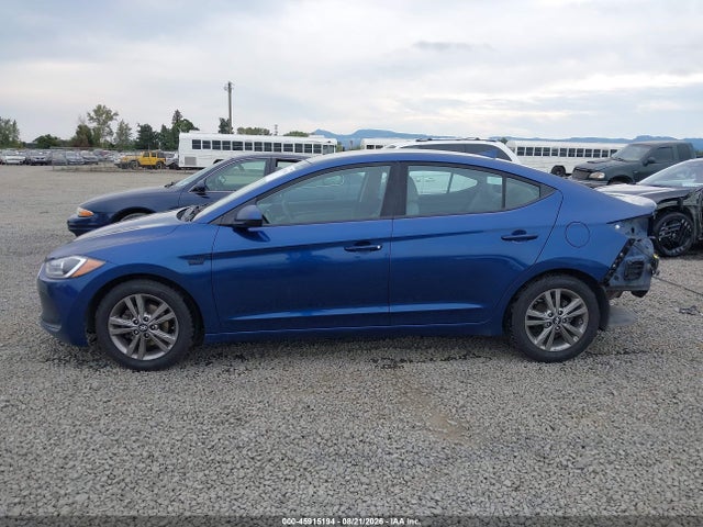Продажа на аукционе авто 2018 Hyundai Elantra Sel, vin: 5NPD84LF2JH367486, номер лота: 45915194