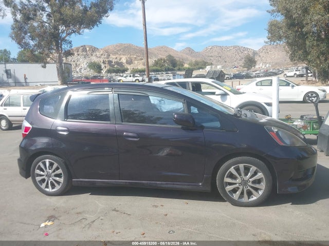 45915200 :رقم المزاد ، JHMGE8H52DC022566 vin ، 2013 Honda Fit Sport مزاد بيع