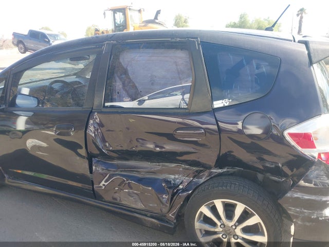 45915200 :رقم المزاد ، JHMGE8H52DC022566 vin ، 2013 Honda Fit Sport مزاد بيع