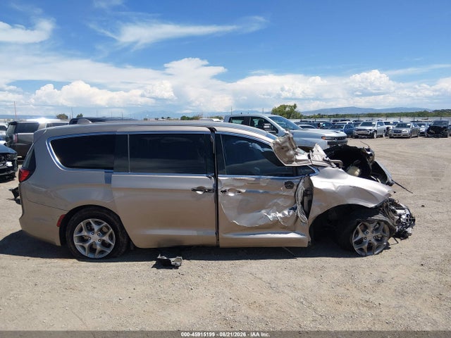 Aukcja sprzedaży 2018 Chrysler Pacifica Touring Plus, vin: 2C4RC1FG8JR293033, numer aukcji: 45915199