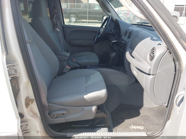 2005 Jeep Liberty Sport მანქანა იყიდება აუქციონზე, vin: 1J4GK48K95W510688, აუქციონის ნომერი: 45915211