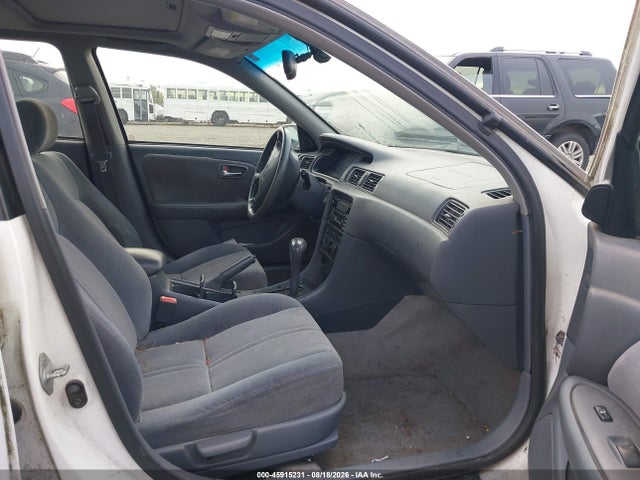 2001 Toyota Camry Le მანქანა იყიდება აუქციონზე, vin: JT2BG22K810557389, აუქციონის ნომერი: 45915231