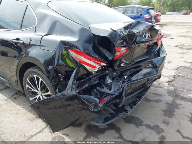 Toyota CAMRY SE 2018 4T1B11HK2JU599894 Image 6