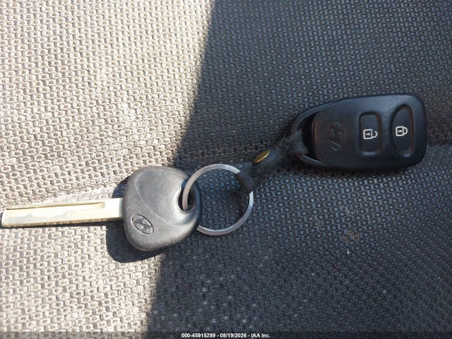 45915299 :رقم المزاد ، KMHCT5AE8DU084610 vin ، 2013 Hyundai Accent Gs مزاد بيع