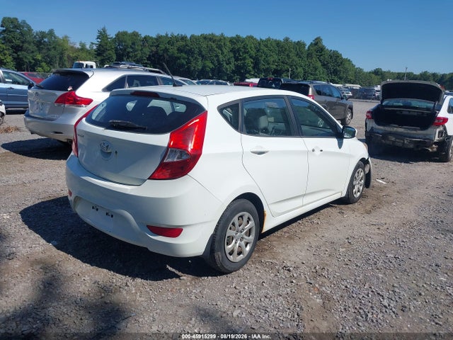 45915299 :رقم المزاد ، KMHCT5AE8DU084610 vin ، 2013 Hyundai Accent Gs مزاد بيع