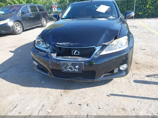 45915326 :رقم المزاد ، JTHFE2C29B2505576 vin ، 2011 Lexus Is 350c مزاد بيع
