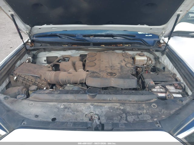 45915327 :رقم المزاد ، JTEBU5JR7H5476098 vin ، 2017 Toyota 4runner Sr5 Premium مزاد بيع