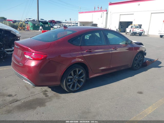 Продажа на аукционе авто 2015 Chrysler 200 S, vin: 1C3CCCBG3FN642759, номер лота: 45915369