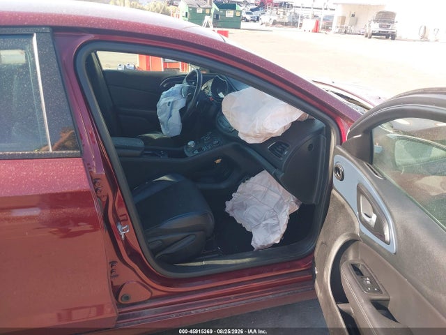Продажа на аукционе авто 2015 Chrysler 200 S, vin: 1C3CCCBG3FN642759, номер лота: 45915369