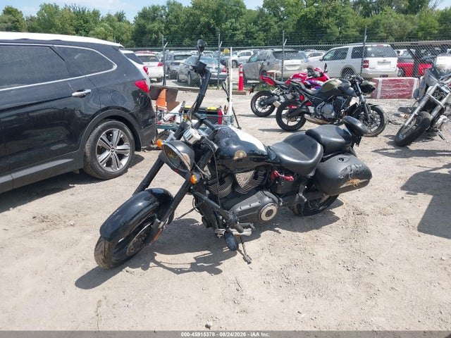 45915378 :رقم المزاد ، 5VPPB26D783001799 vin ، 2008 Victory Motorcycles Kingpin 8-ball مزاد بيع
