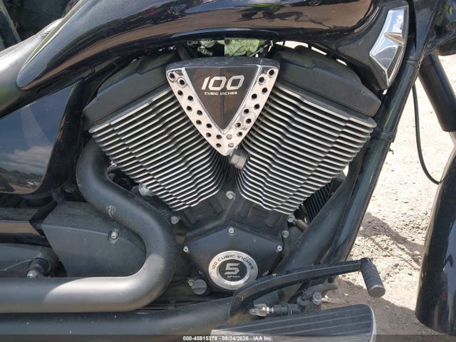 45915378 :رقم المزاد ، 5VPPB26D783001799 vin ، 2008 Victory Motorcycles Kingpin 8-ball مزاد بيع