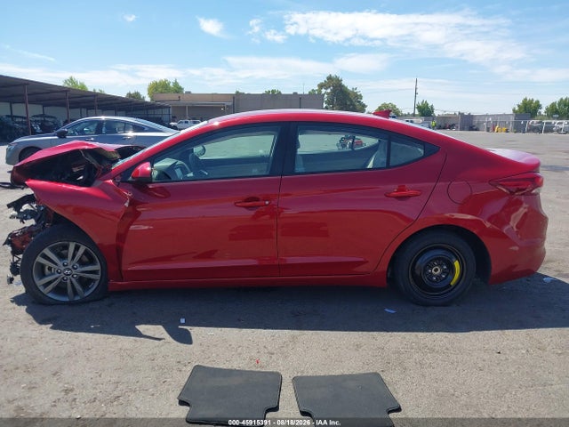 Продаж на аукціоні авто 2018 Hyundai Elantra Sel, vin: 5NPD84LF5JH245219, номер лоту: 45915391
