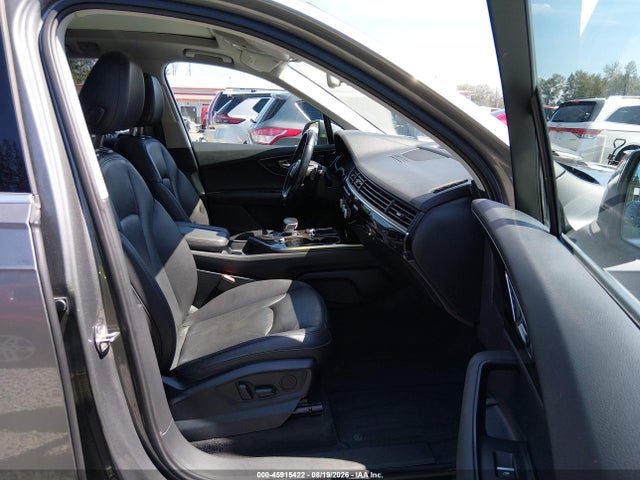 Audi Q7 3.0t Premium 2017 WA1AAAF76HD004094 Image 17