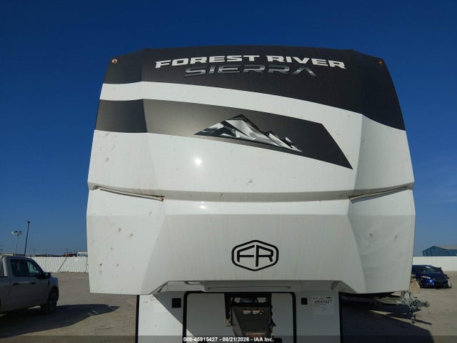 45915427 :رقم المزاد ، 4X4FSER24SJ054494 vin ، 2025 Forest River Sierra مزاد بيع