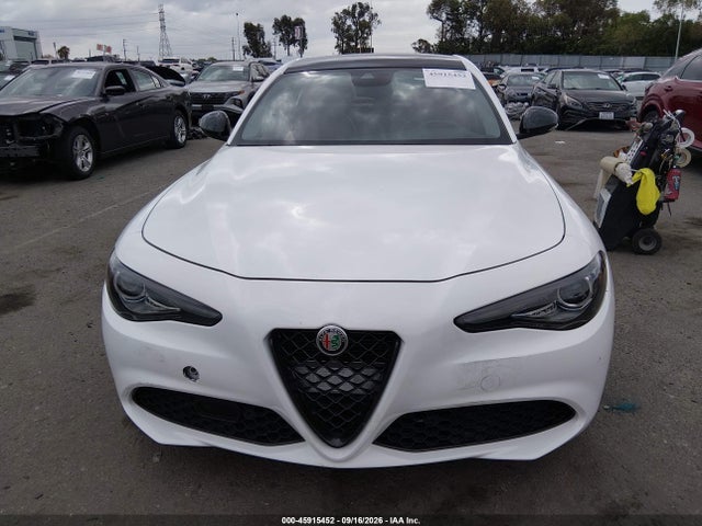Alfa Romeo Giulia Ti Rwd 2020 ZARFAMBN8L7634665 Image 12