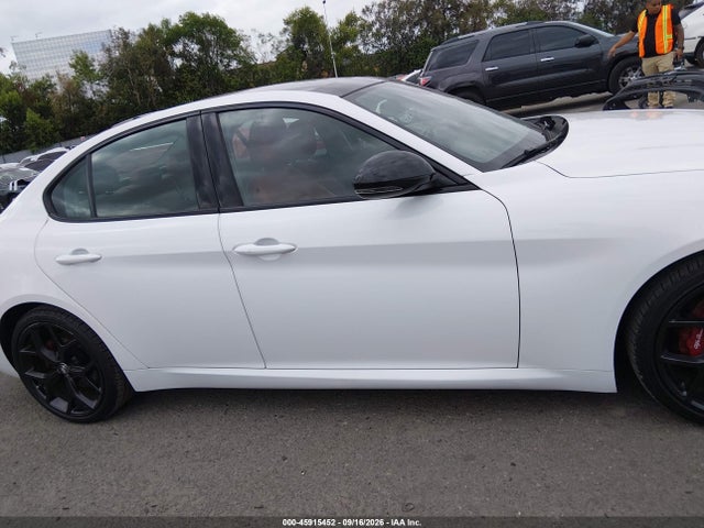 Alfa Romeo Giulia Ti Rwd 2020 ZARFAMBN8L7634665 Image 13