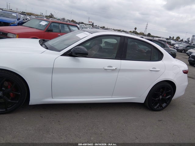 Alfa Romeo Giulia Ti Rwd 2020 ZARFAMBN8L7634665 Image 14