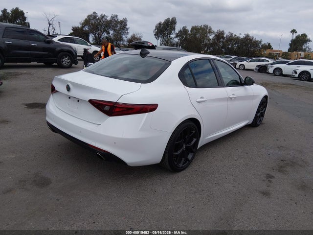 Alfa Romeo Giulia Ti Rwd 2020 ZARFAMBN8L7634665 Image 4
