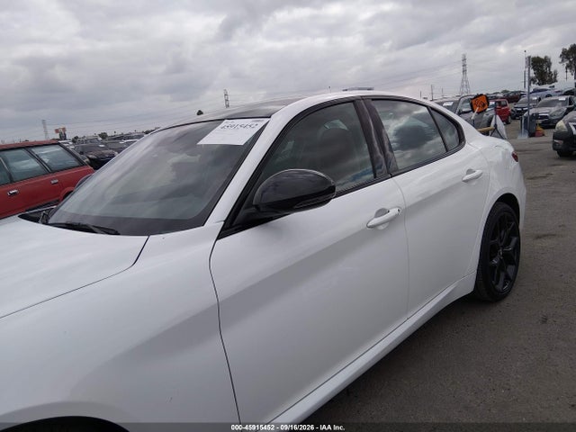 Alfa Romeo Giulia Ti Rwd 2020 ZARFAMBN8L7634665 Image 6