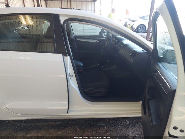 Продаж на аукціоні авто 2015 Volkswagen Jetta 1.8t Se, vin: 3VWD17AJ5FM250304, номер лоту: 45915453