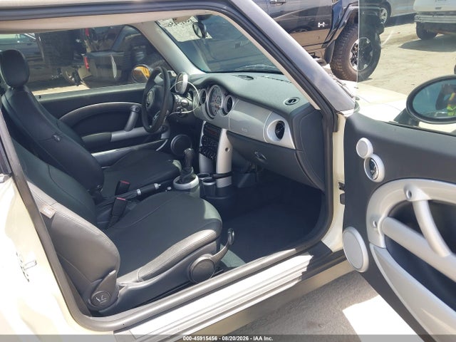 Auction sale of the 2004 Mini Cooper, vin: WMWRC33494TJ55453, lot number: 45915456