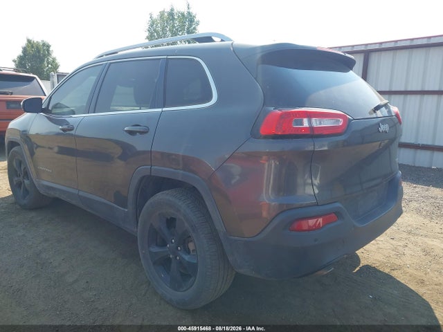 45915468 :رقم المزاد ، 1C4PJLCB6GW297616 vin ، 2016 Jeep Cherokee Latitude مزاد بيع