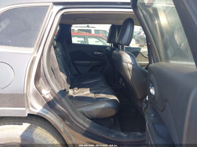 45915468 :رقم المزاد ، 1C4PJLCB6GW297616 vin ، 2016 Jeep Cherokee Latitude مزاد بيع