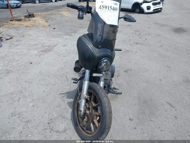 Harley-Davidson FXDLS 2016 1HD1GS867GC328379 Image 5