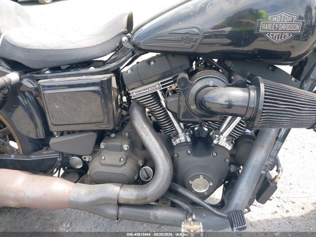 Harley-Davidson FXDLS 2016 1HD1GS867GC328379 Image 8
