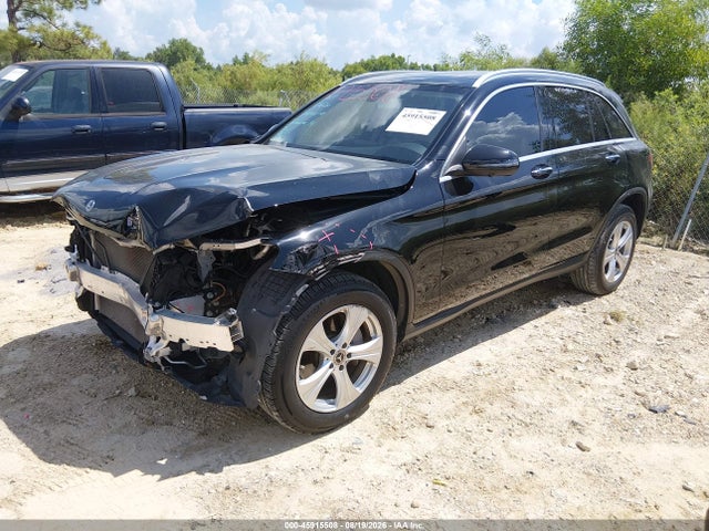 45915508 :رقم المزاد ، WDC0G4JB1JV103753 vin ، 2018 Mercedes-benz Glc 300 مزاد بيع