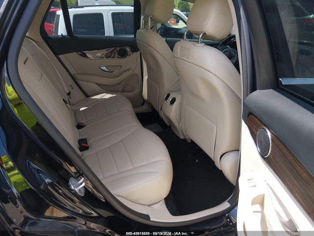 45915508 :رقم المزاد ، WDC0G4JB1JV103753 vin ، 2018 Mercedes-benz Glc 300 مزاد بيع