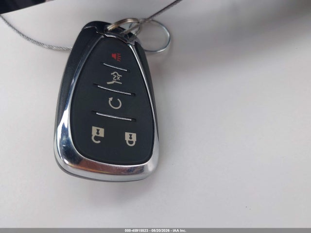 3GNAXJEV1JS517819 Chevrolet EQUINOX LT