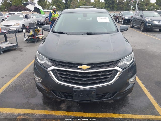 3GNAXJEV1JS517819 Chevrolet EQUINOX LT