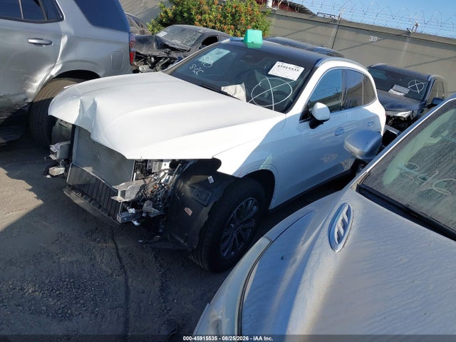 45915535 :رقم المزاد ، W1NKM4GB1RF197775 vin ، 2024 Mercedes-benz Glc 300 Suv مزاد بيع