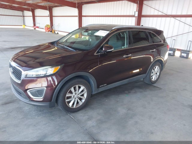 KIA Sorento 3.3l Lx 2016 5XYPGDA54GG025774 Image 2