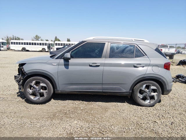 45915567 :رقم المزاد ، KMHRC8A31MU076178 vin ، 2021 Hyundai Venue Sel مزاد بيع