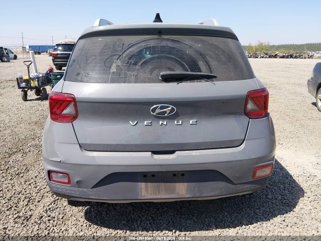 45915567 :رقم المزاد ، KMHRC8A31MU076178 vin ، 2021 Hyundai Venue Sel مزاد بيع