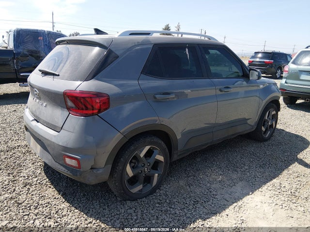 45915567 :رقم المزاد ، KMHRC8A31MU076178 vin ، 2021 Hyundai Venue Sel مزاد بيع