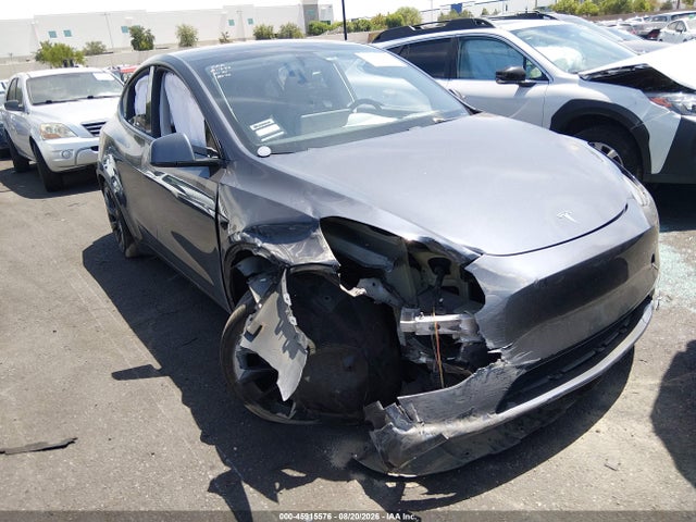 Продажа на аукционе авто 2023 Tesla Model Y Awd/long Range Dual Motor All-wheel Drive, vin: 7SAYGAEE2PF829580, номер лота: 45915576