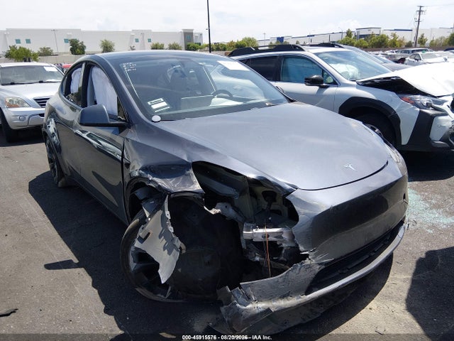 Продажа на аукционе авто 2023 Tesla Model Y Awd/long Range Dual Motor All-wheel Drive, vin: 7SAYGAEE2PF829580, номер лота: 45915576