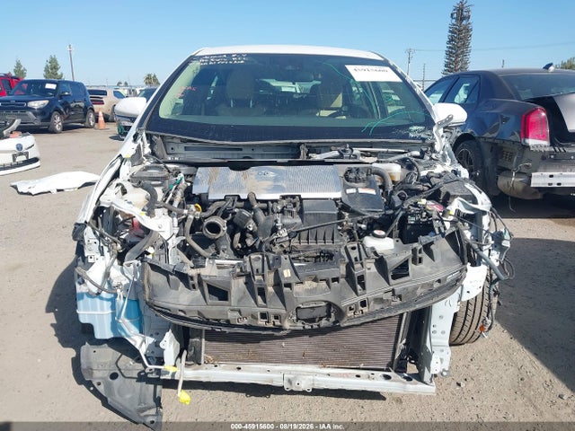 JTDKARFU4H3029967 Toyota Prius Two Eco