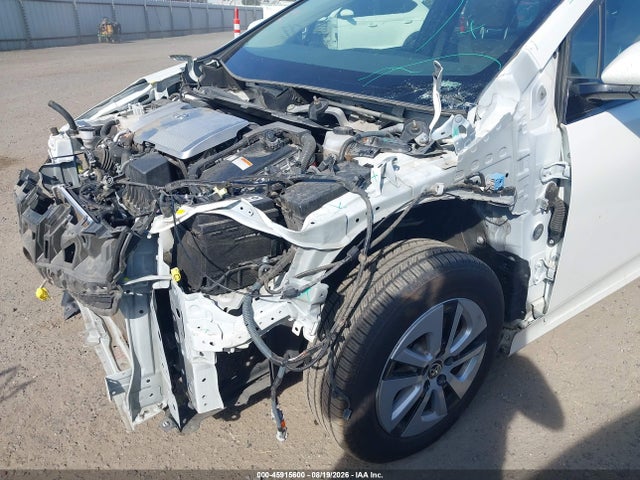 JTDKARFU4H3029967 Toyota Prius Two Eco