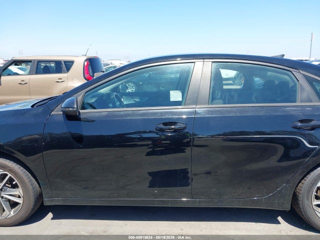 3KPF24AD3PE575238 KIA Forte Lxs