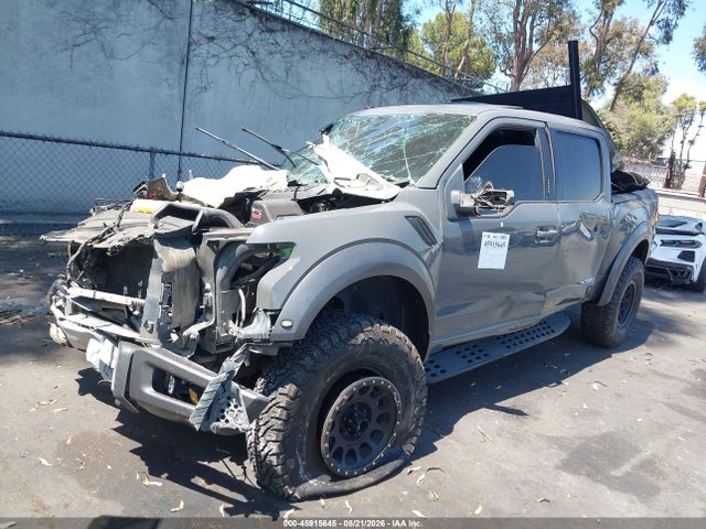 Ford F-150 Raptor 2018 1FTFW1RG1JFB26820 Image 2